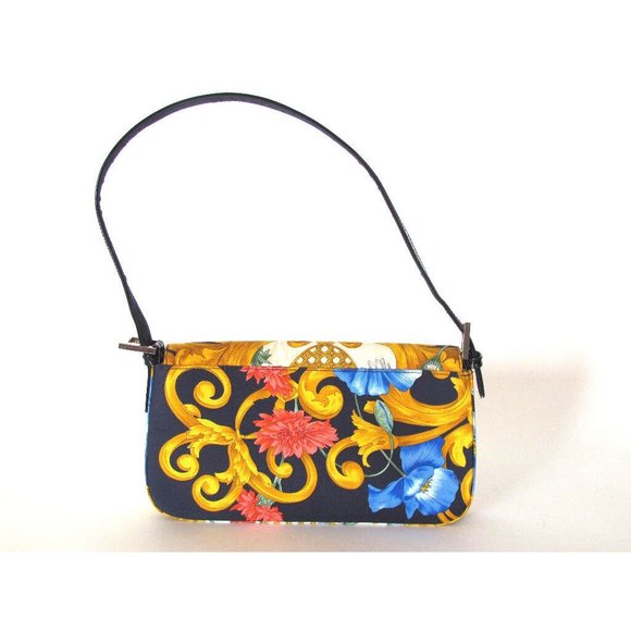 Designer Stuart Weitzman Floral Print Fabric/Patent Leather Handbag - Picture 2 of 14